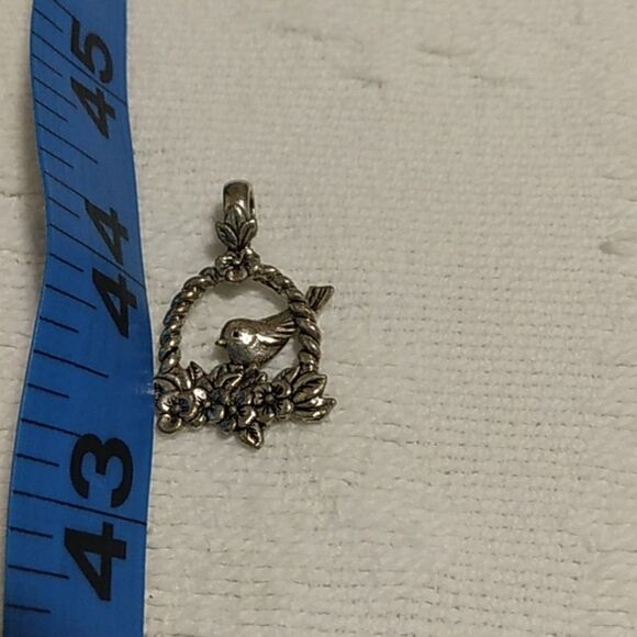 Silver bird pendant - Picture 1 of 2